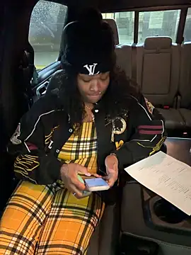 HaloRodeoLover2: онлайн-секс-чат