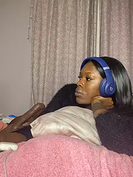 Pokazy przed kamerką – Vivi_na19