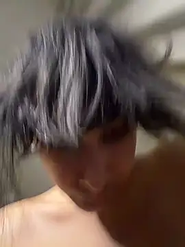 egirl711 Adlı Modelin Web Kamerası Şovu