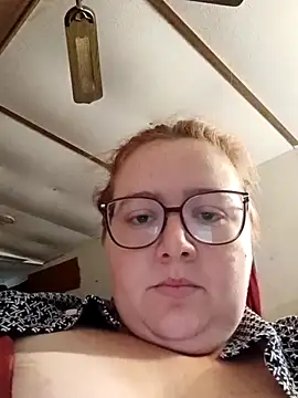 XEmoxkittyx Show in webcam