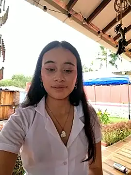 l0lita_emi Webcam show