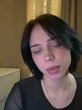 _luna_fox_ élő XXX-chatje