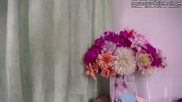 Show modela mia_beatles na web-kameri