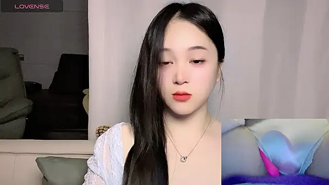 woaiqinqin Chat XXX in diretta