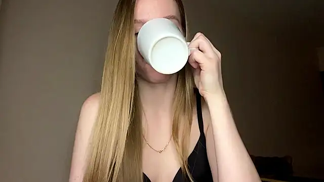 Viktoria_Vibes' Webcam Show