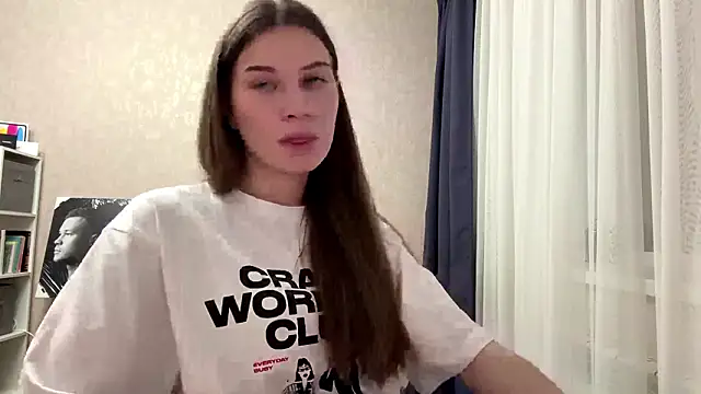 CloudyTuben Live XXX chat