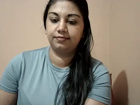 Chatroom XXX en direct de bellachow10