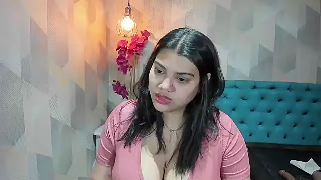 Chat XXX Live LindaBreeS