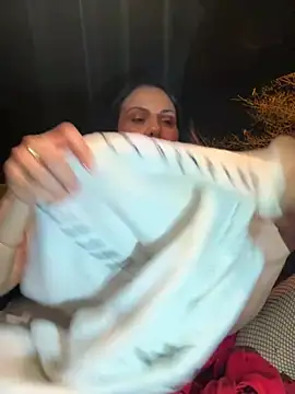 Chat XXX en directo de KimKelly13