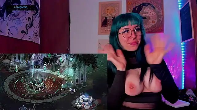 Chat XXX en directo de Hisato111