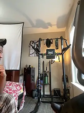 Онлайн чат XXX KeYBuMp323