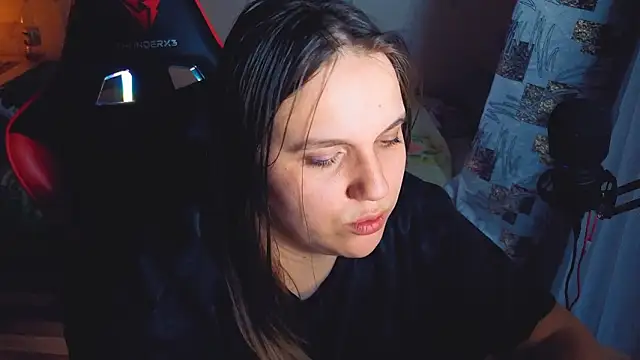 Webkamerová show CherylVinyl