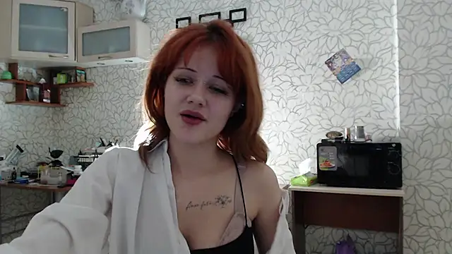 Chat XXX en directo de SolarAdrienne