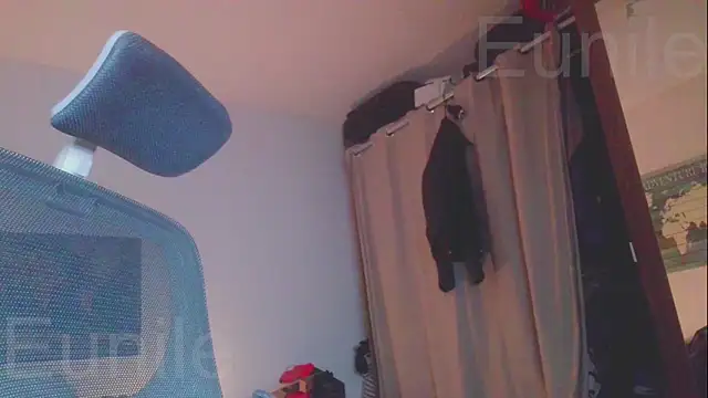 VoisinCoquindiff élő XXX-chatje