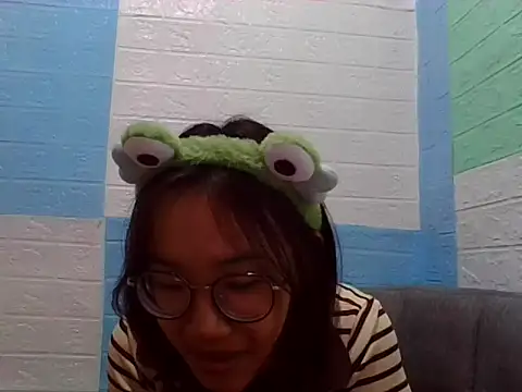 Chat +18 de Nanoko ao vivo