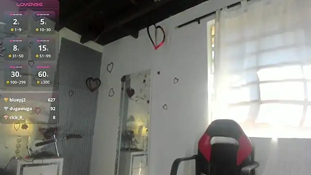 LilihtMature Adlı Modelin Canlı XXX Sohbeti