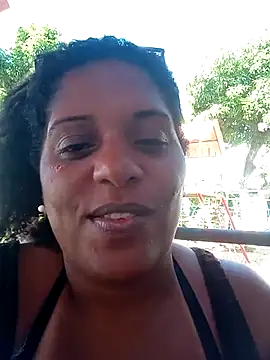 Show de Maliaebonyfetish na webcam