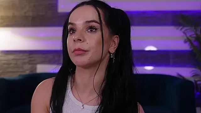 SkyMusee_ Live XXX-chat