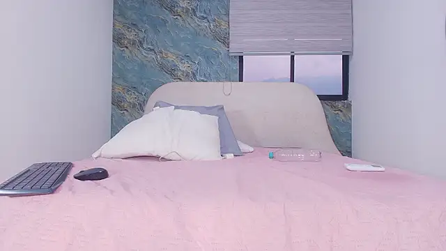 samanta_360 Adlı Modelin Canlı XXX Sohbeti