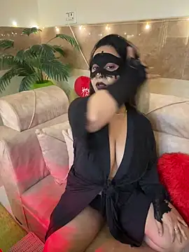 Classy-Bossy Live XXX-chat