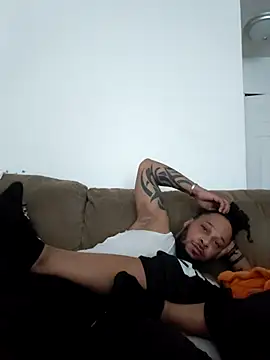 TooGoodConway23 即時 XXX 聊天