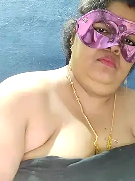 tamilthanushri Live XXX Chat