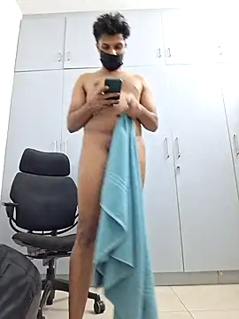 nihal4uuuのライブXXXチャット