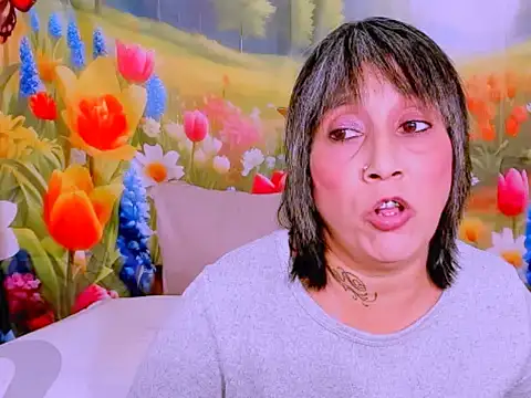 XXX chat uživo modela indianroxy