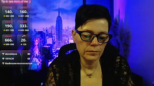 ninarandmann 现场XXX聊天