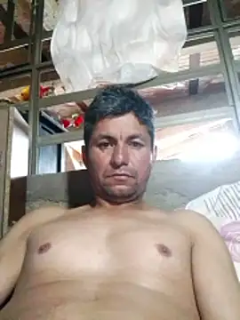 TattyFoxglove Show in webcam