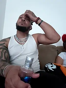 TooGoodConway23 – Kamerová šou