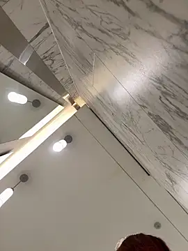 ariiel_'s Live XXX Chat