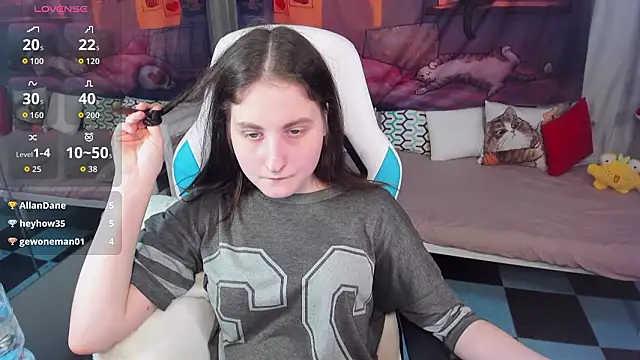 Chat XXX ao vivo de KiraDuvall