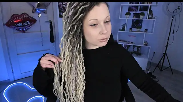 XXX chat uživo modela HoneySallyMoore