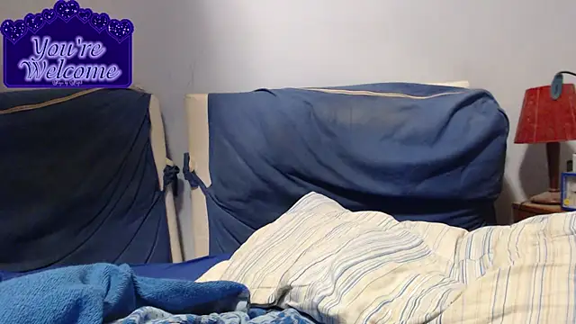 martachatte: διαδικτυακό σόου στην κάμερα