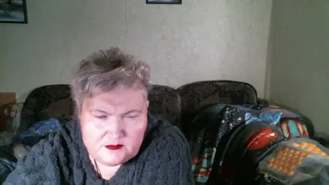 Lana555 现场XXX聊天