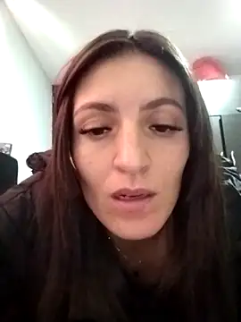 tina2204 Adlı Modelin Web Kamerası Şovu