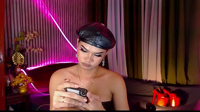 Unforgettablejulia 웹캠 쇼