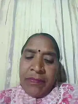 Loomaraj Show in webcam