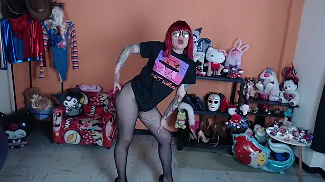 MissMiia2 Adlı Modelin Canlı XXX Sohbeti