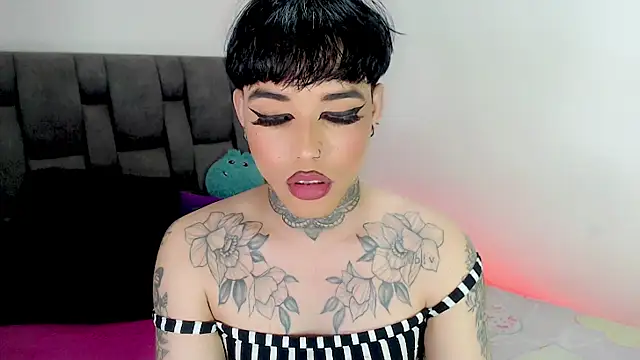 little_star_porn: διαδικτυακό σόου στην κάμερα