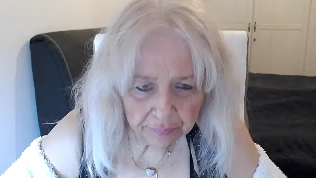 SusiLifeXXX Chat XXX live