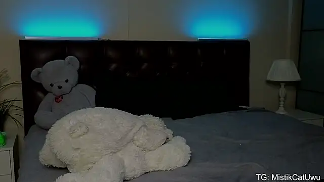 Chatroom XXX en direct de m_Suika_m