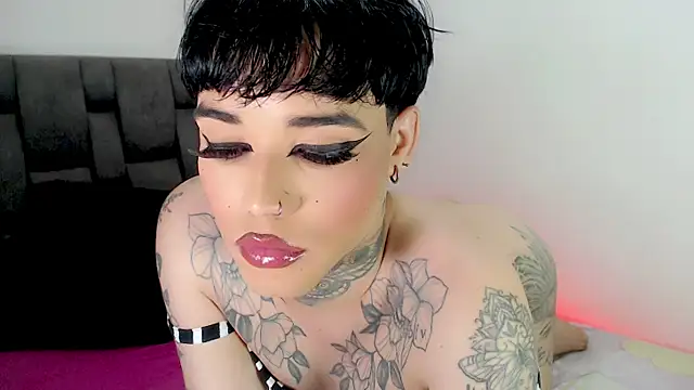 Show modela little_star_porn na web-kameri