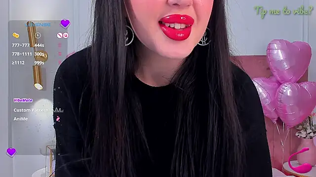 Mayzzie Adlı Modelin Web Kamerası Şovu