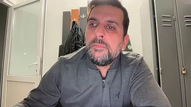 Živý XXX chat TARKAN1