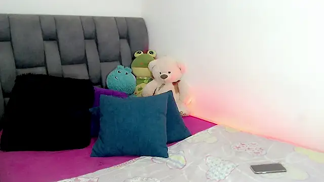 little_star_porn 即時 XXX 聊天