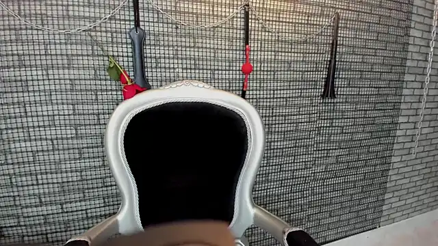 دردشة Briana_24 الجنسية المباشرة