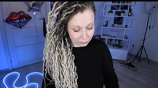 HoneySallyMoore élő XXX-chatje