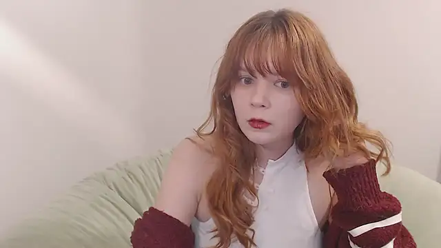 Milky__oolong élő XXX-chatje